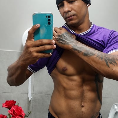 Gigolo2022