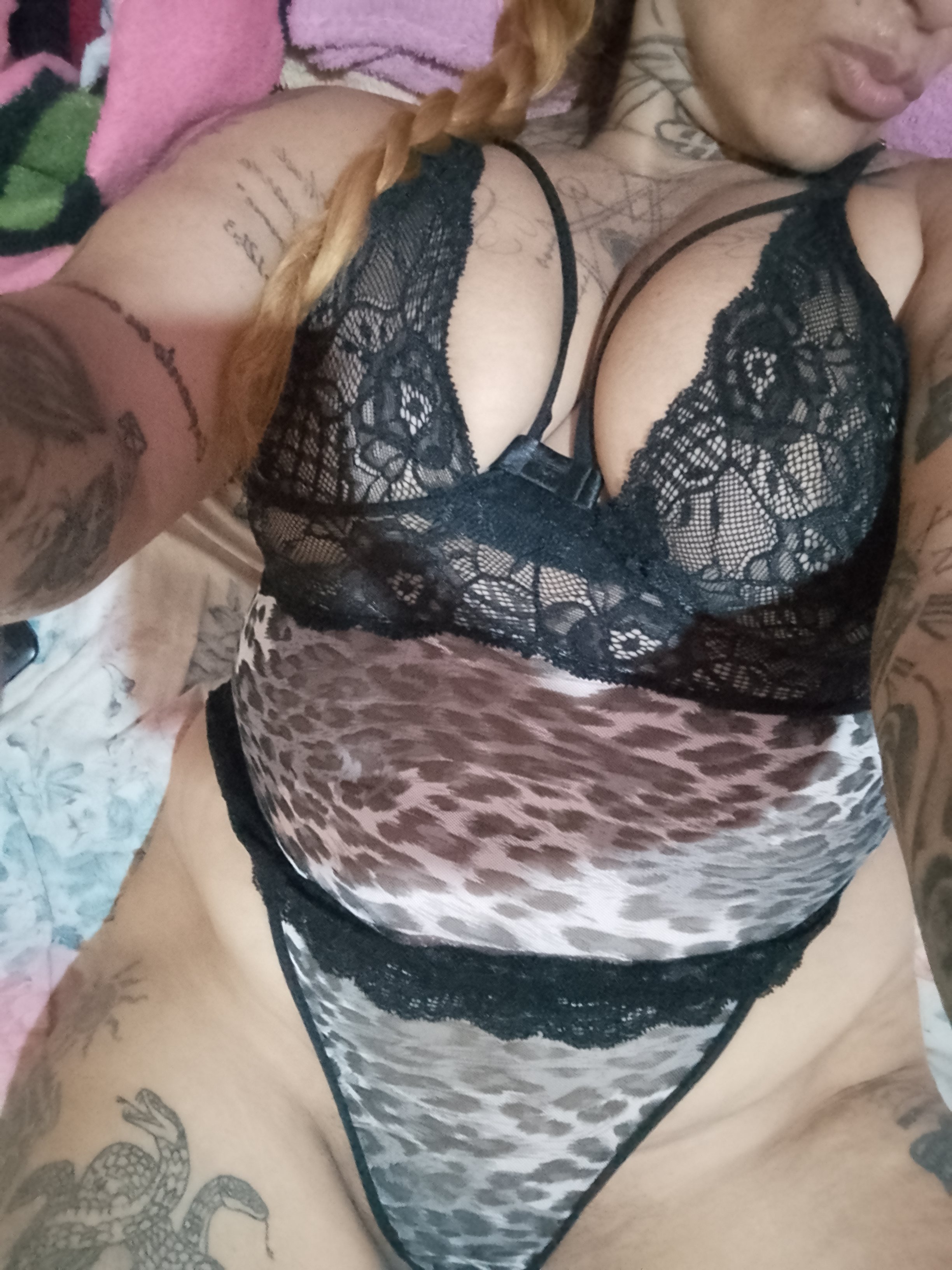 SUA GORDELICIA ESTA DISPONÍVEL NA CHAMADA E RAPIDINHA,SO VEM