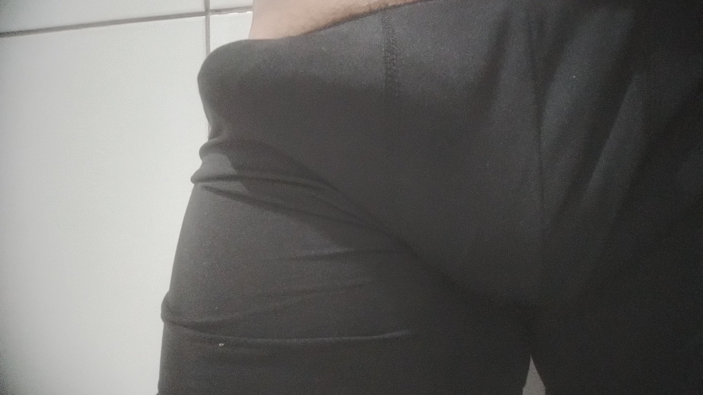 Moreno tatuado alto pronto pra te satisfazer. Educado cheiroso, limpo