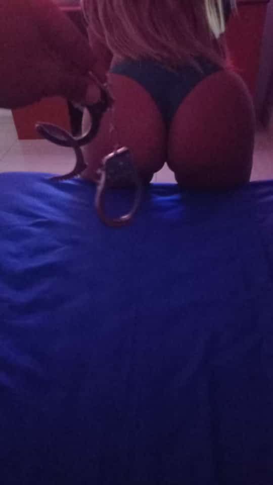 Carinhosa e safadinha sem limites no sexo 