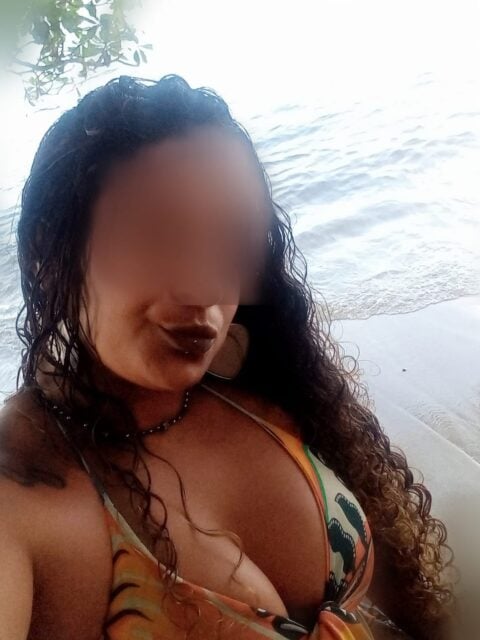Mirella Moreira