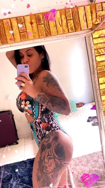 Kelly Mendes