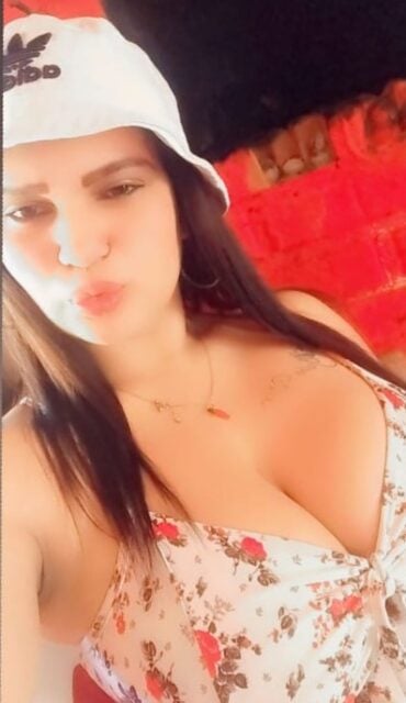 Lauren Brito- Hotel/Motel