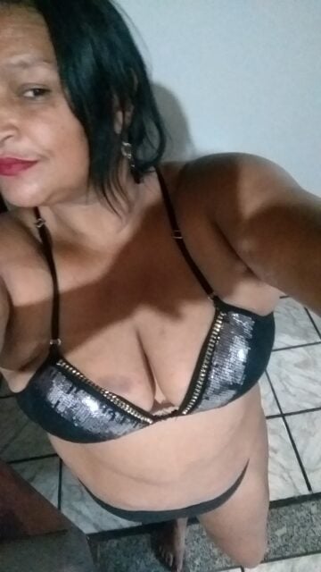 Débora Martins