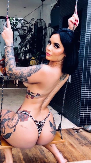 Nikolly Tâkeda