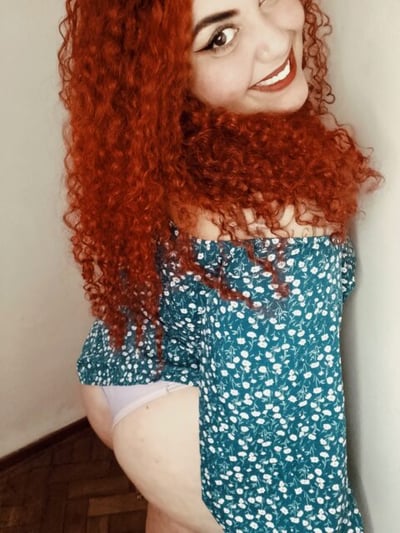 Juicy Julia em São José dos Campos