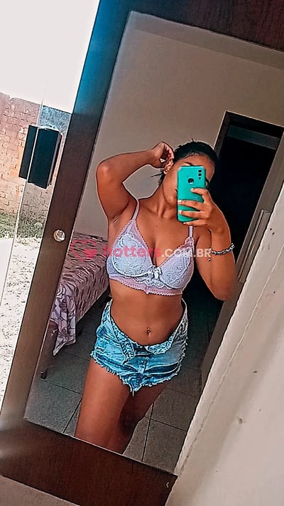 Alessandra Bonfim em Castro