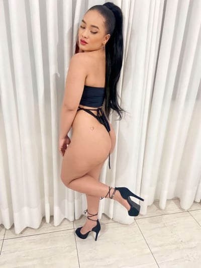 Emanuelle Souza em Belo Horizonte