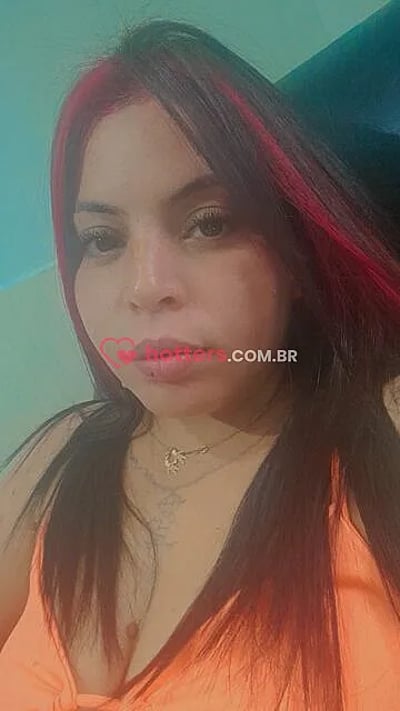 Gabi Gomes em Prata