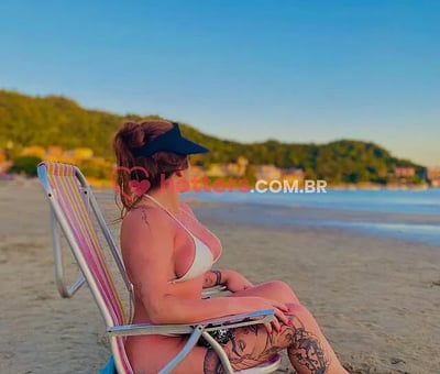 Mia Schneider em Curitiba
