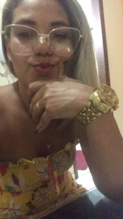 Alice Alves em Porto Seguro