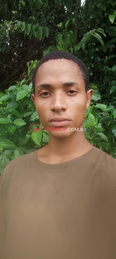 Moreno dotado em Ji-Paraná
