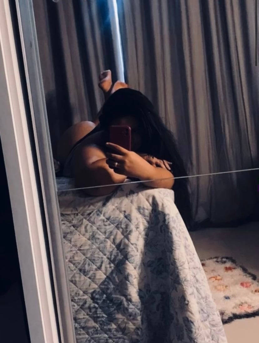 Moreninha, nova é carinhosa 