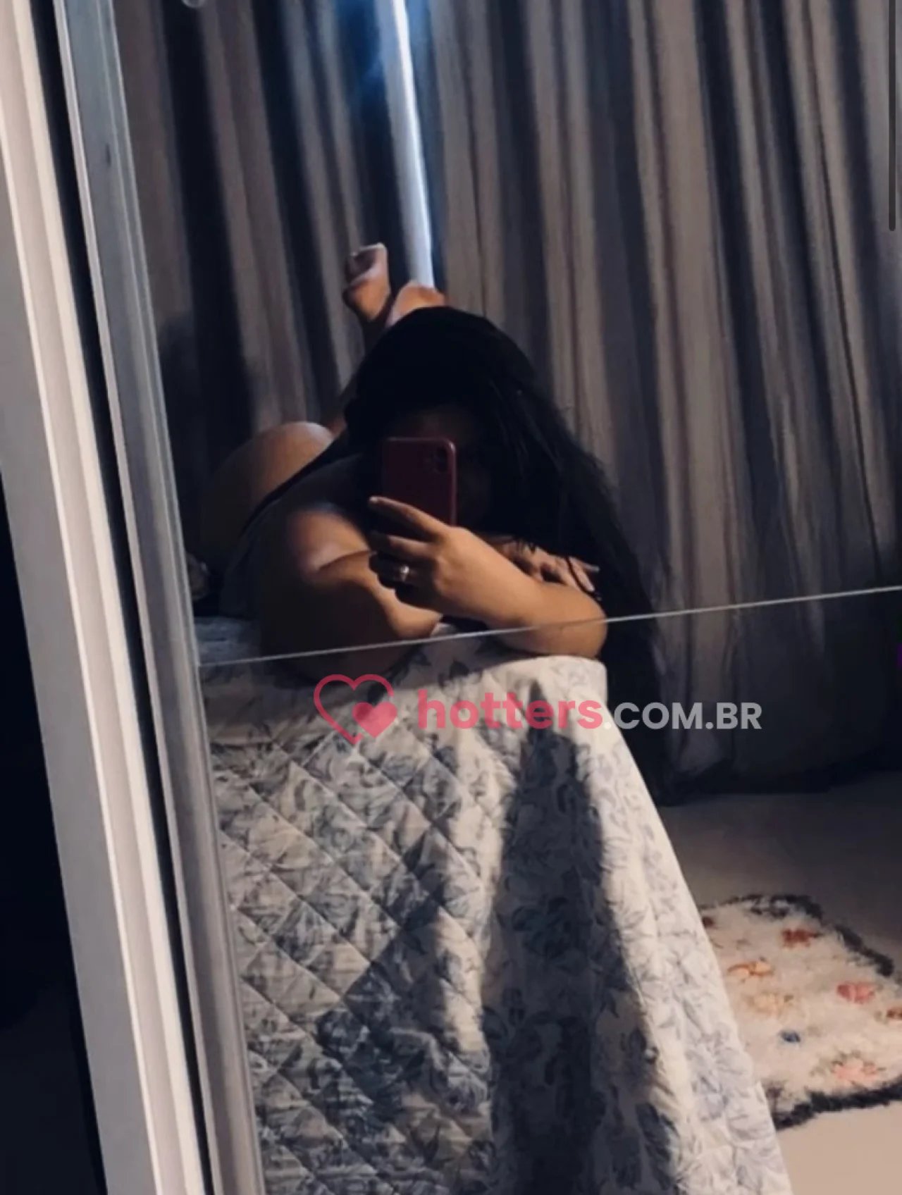 Moreninha, nova é carinhosa