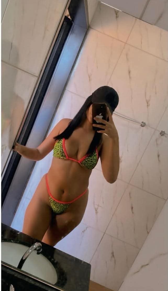 Morena,tesuda,gostosa