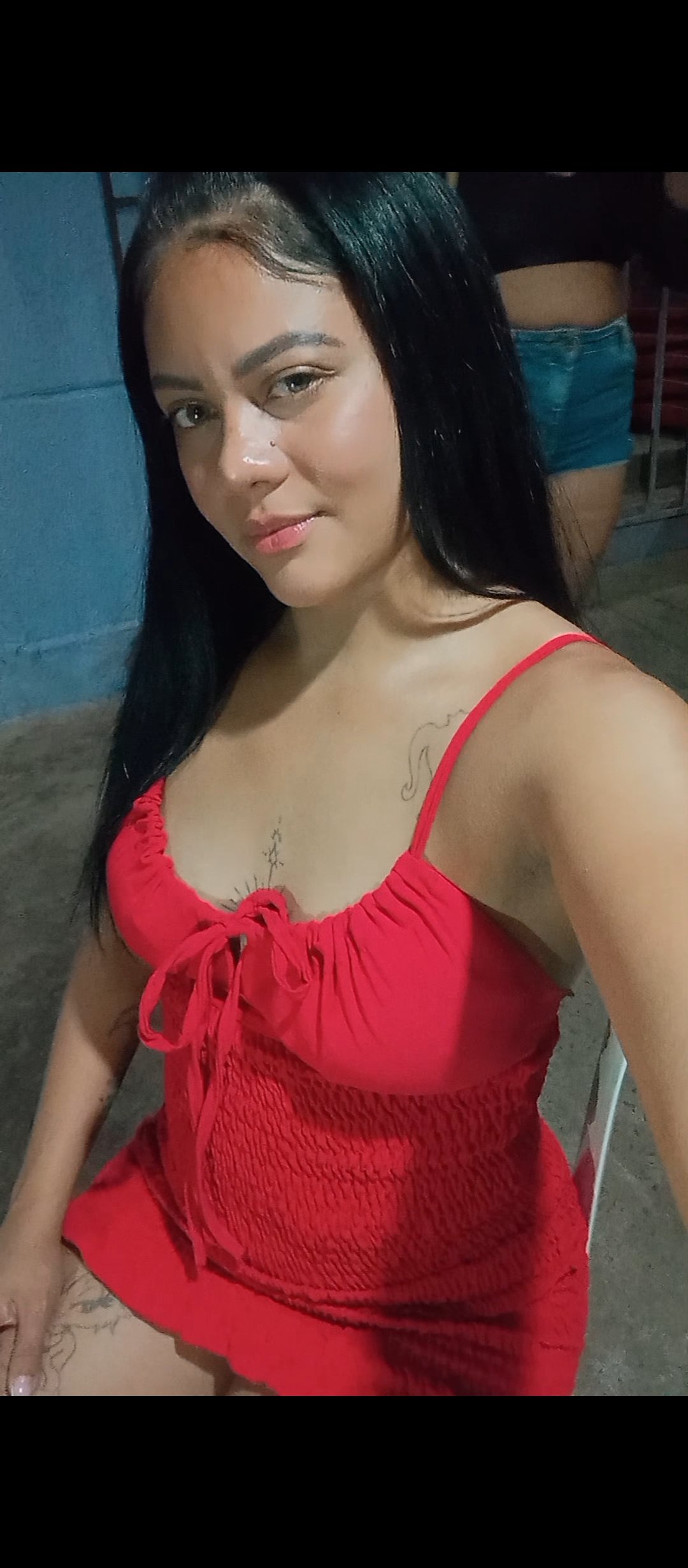 Moreninha dos olhos verde