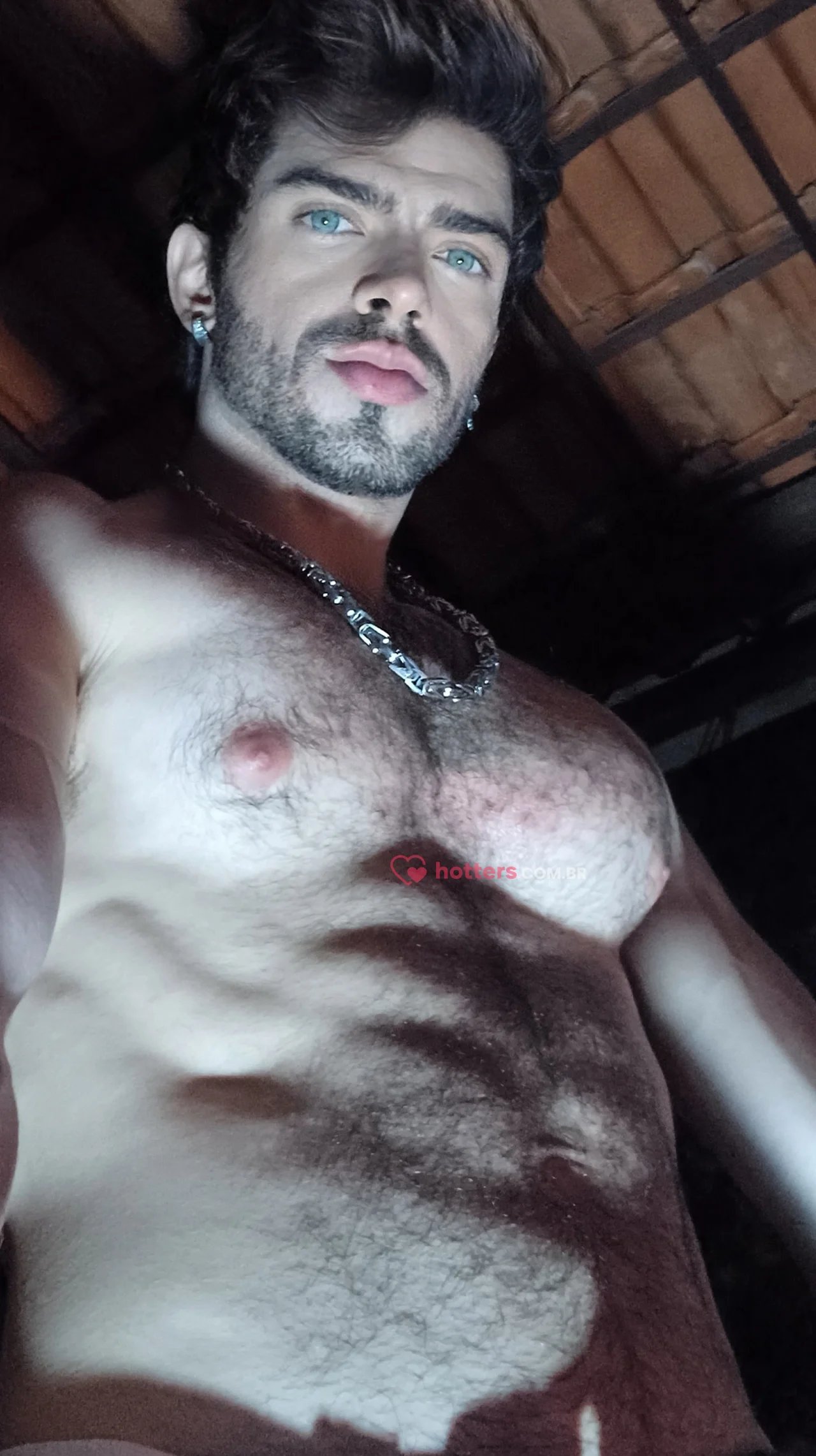 Rodrigo ativo peludo