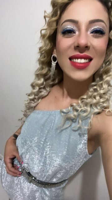Luna Ferrero