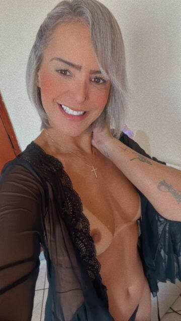 Fernanda Dias