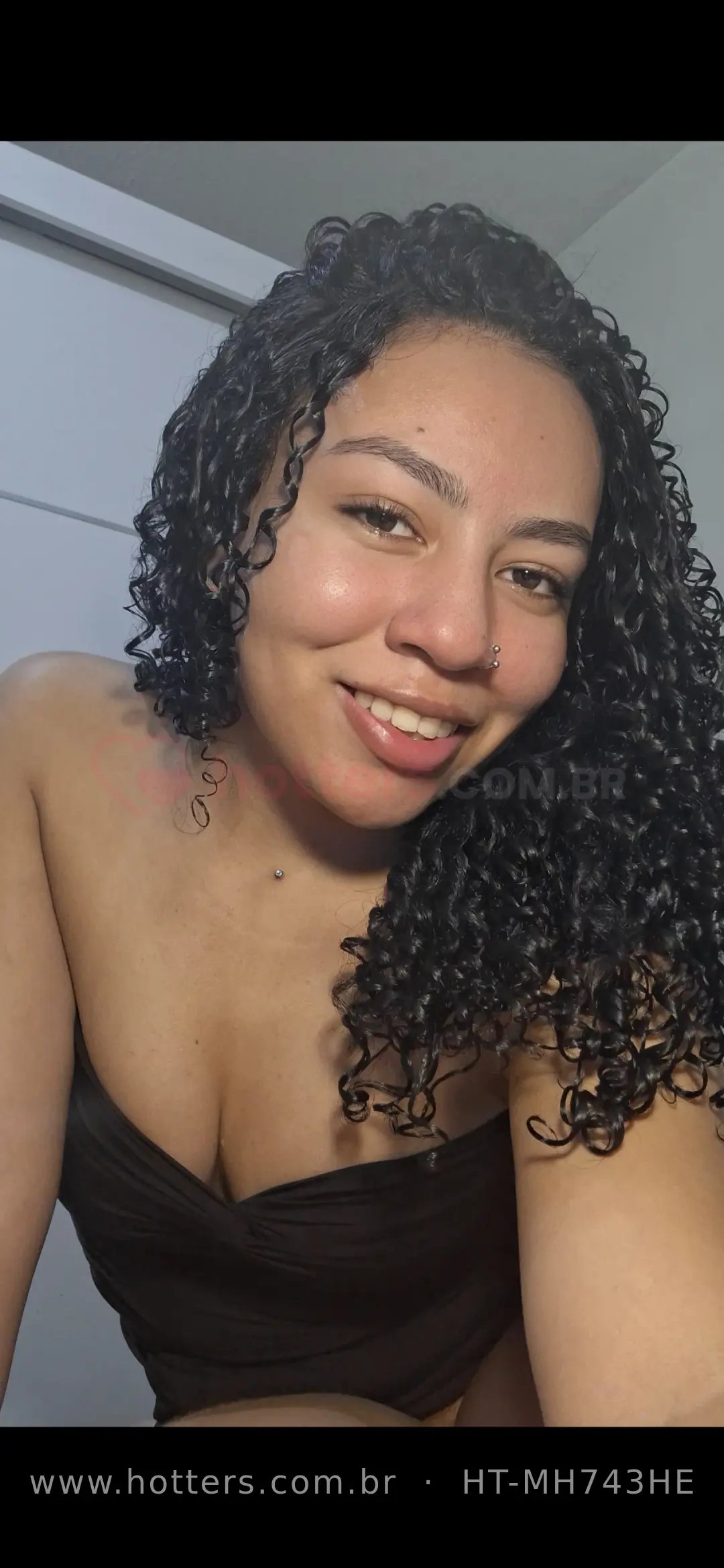 Lara dinky