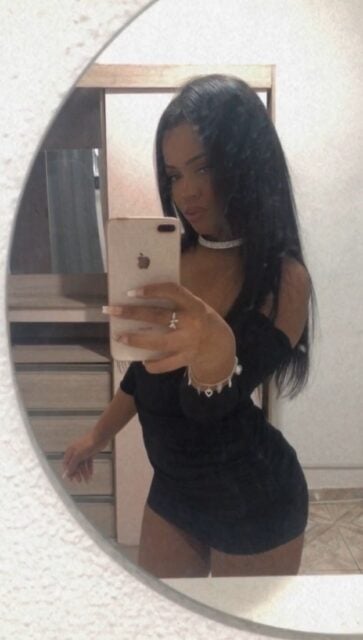 Isa Martinelly