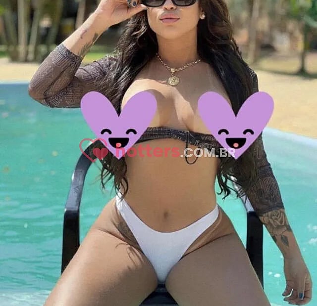 Júlia Carvalho