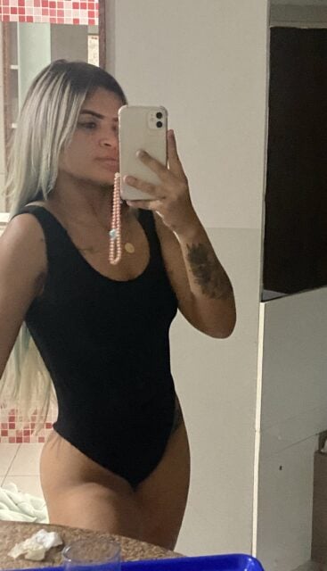 Júlia Oliver