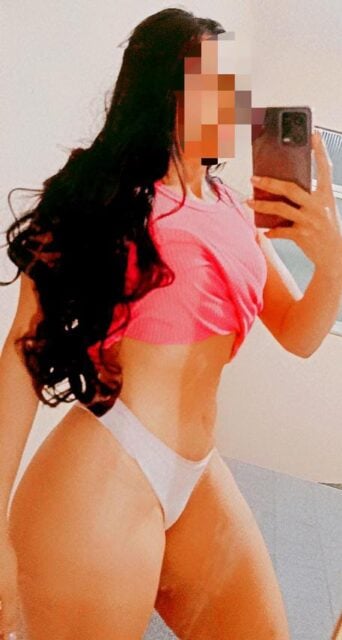 Mirella Prado 