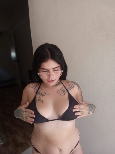 Julia Oliveira 