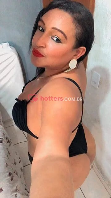 Débora Martins